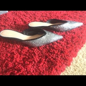 Beautiful Zara slip on kitten heel. Luv the Bling!